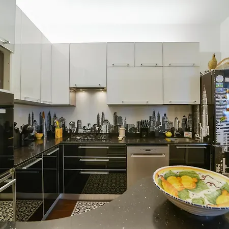 The Bay Garden Apartment-